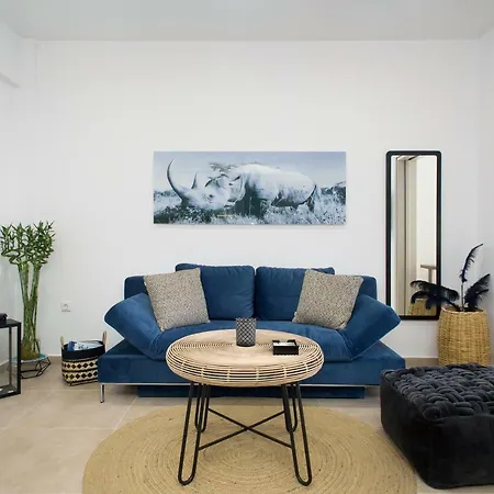 Relaxed Modern Luxury In The Center Of Lively Koukaki *